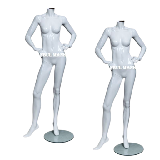 Kafasız vitrin mankenleri