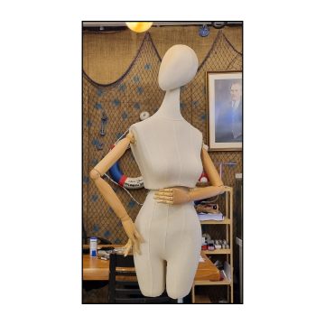 38 Beden 360 Derece Dönebilen Bayan Vitrin Mankeni