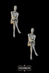 Oturan Bayan Vitrin Mankeni