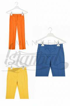 Gardırobunuzun Yeni Kahramanı: Çok Amaçlı Kadın Askısı