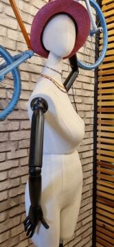 Pantalon Giyebilen Ahşap Kollu Terzi Mankeni Vitrin Mankeni