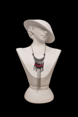 Şık ve Çekici Kuyumcu Vitrin Mankeni - Kolye ve Küpe Sergileme Standı