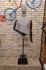 Tel Kafa Keten Kumaş Ahşap Kollu Erkek Terzi Mankeni