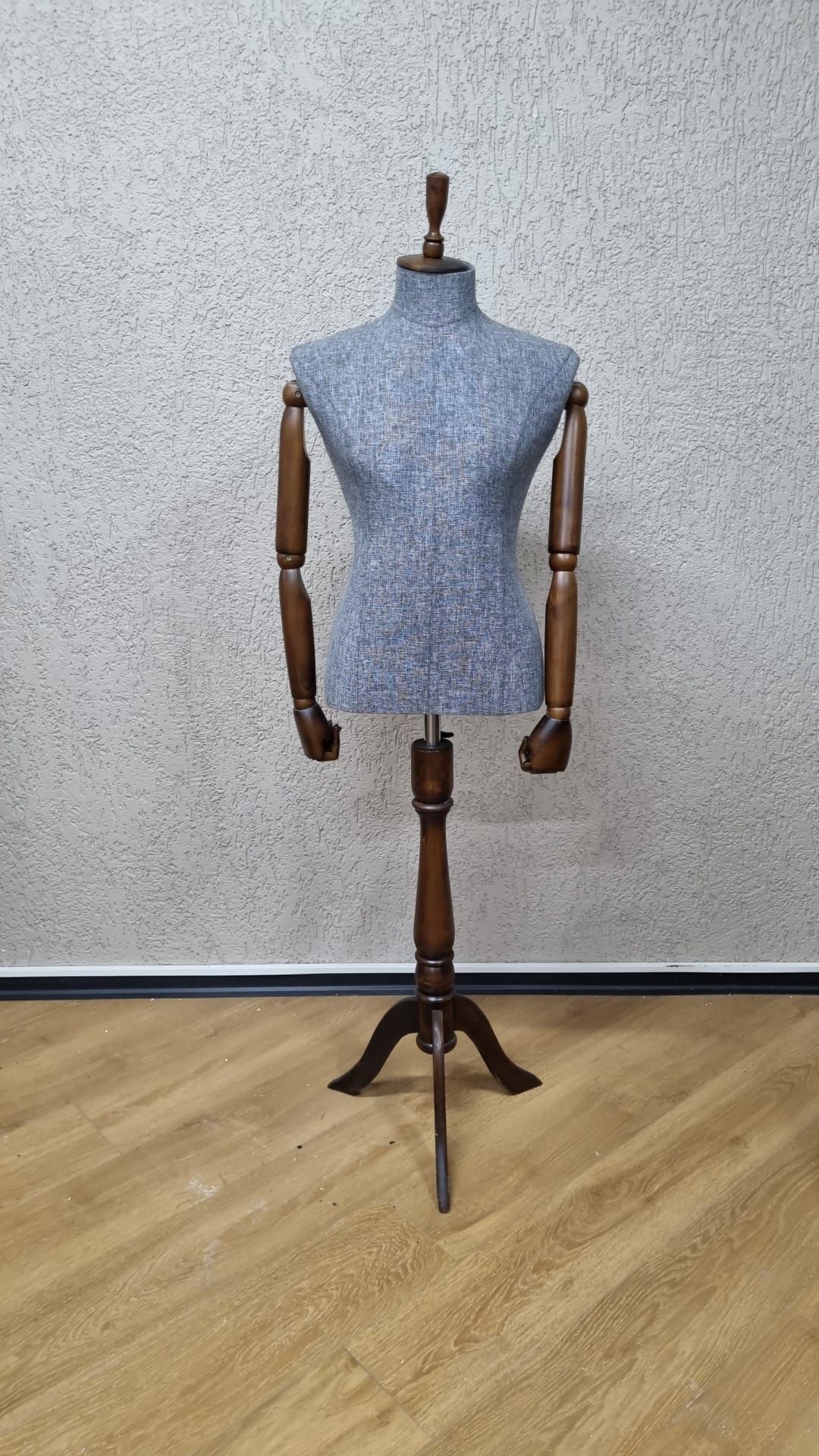 Ahşap Kukla Kollu Erkek Terzi Mankeni Vitrin Mankeni