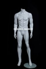 Kafasız erkek vitrin mankeni, vitrin mankenleri