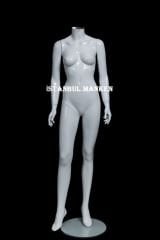 Kafasız bayan vitrin mankeni, vitrin mankenleri